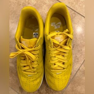 Nike unisex Air Force